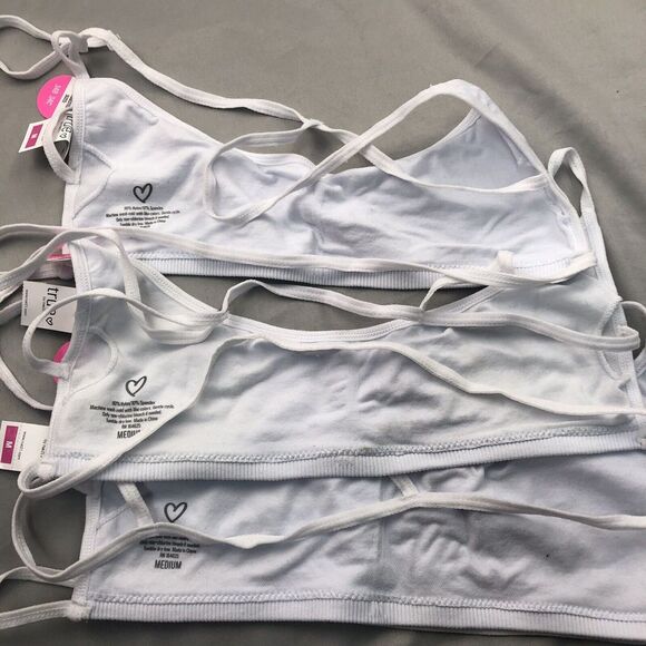 New True by Rue 21 3 White No Pads Seamless Wireless Bras Size M 34B 34C Teens - Picture 9 of 12